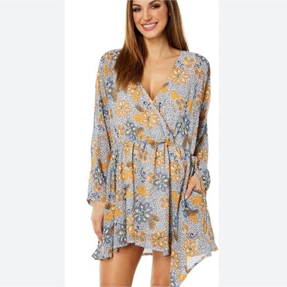 Free People Teegan Dress Mini Flowy Floral Boho Asymmetrical Hem V Neck - Picture 1 of 7